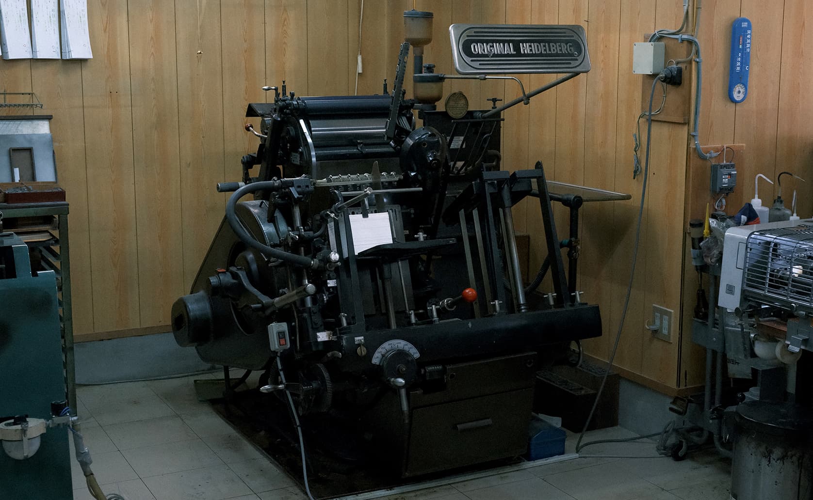 ドイツHeidelberg社製の活版印刷機プラテン